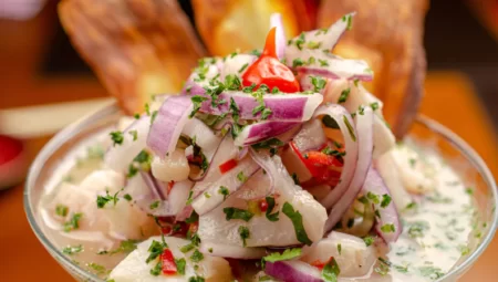 Yaz Sofralarına Renk: Ceviche Nasıl Hazırlanır?